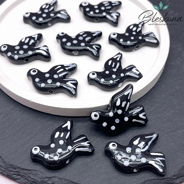 27*22 мм Керамика бусина Голубь черный  (Птица)