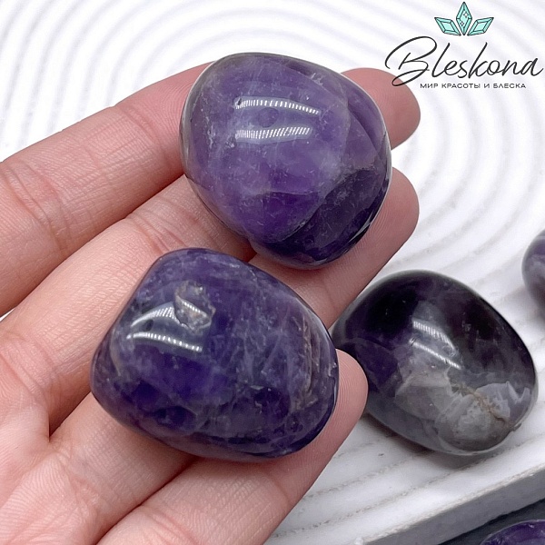 Аметист галтовка 23-34 мм