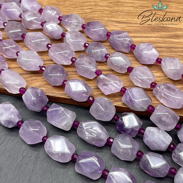 Аметист лавандовый фриформ огранка (14-15)*(11-12) мм