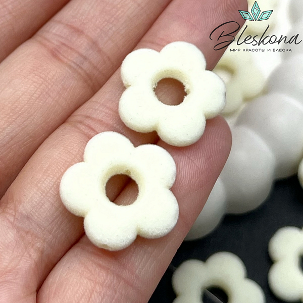 20мм Бархатная Подвеска-бусина цветок, Цвет белый