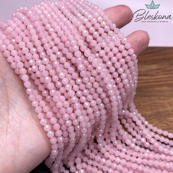 Лунный камень светло-розовый тонированный (имитация) 4 мм