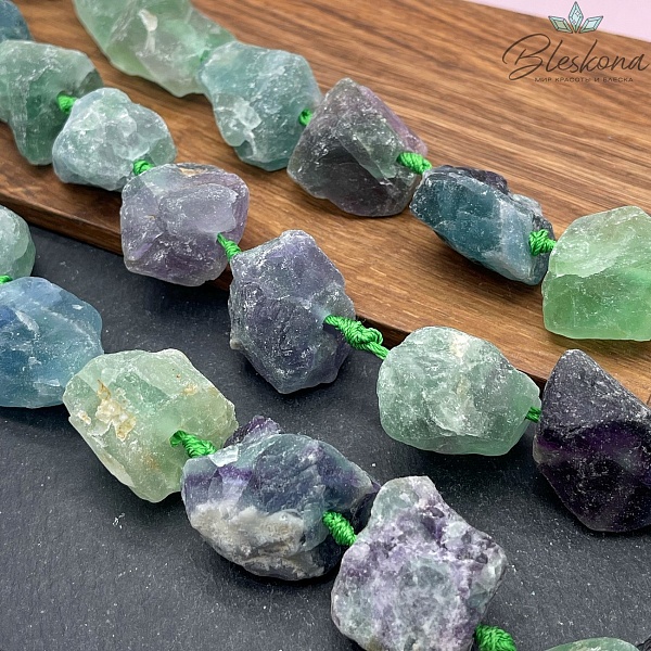 Флюорит куски (17-23)*(20-25) мм