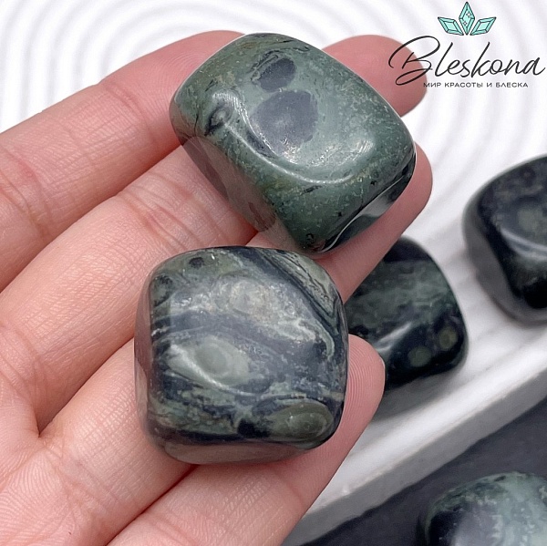 Яшма Камбаба галтовка 20-26 мм