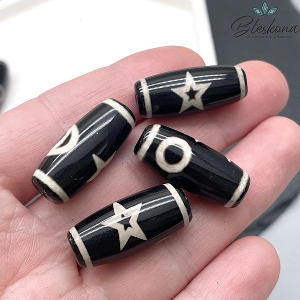 Бусина Дзи Вселенная (Небо,Звезда и Луна) черно-белый бочонок 25*11 мм