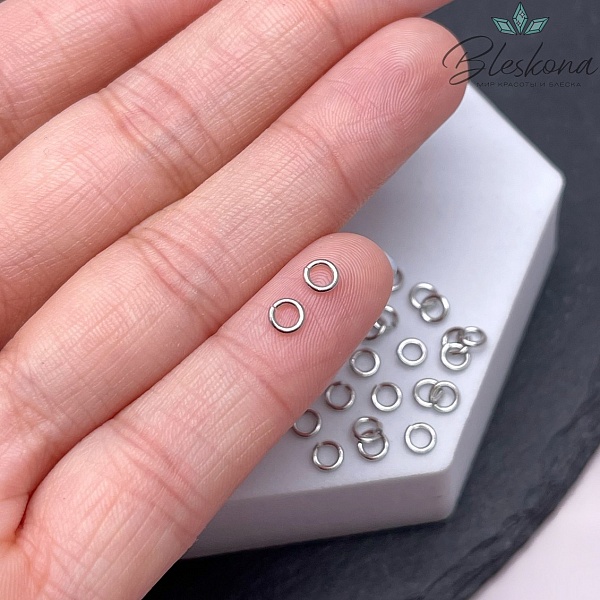 4*0,8 мм Цвет серебро, Колечки уп. 1 гр.