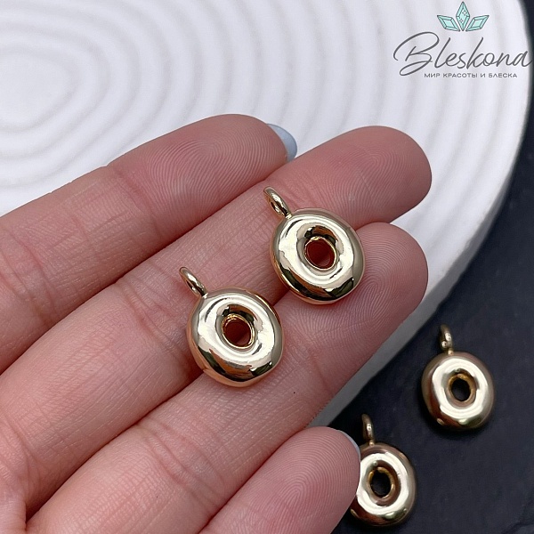 18 мм, Цвет золото, Буква объемная O