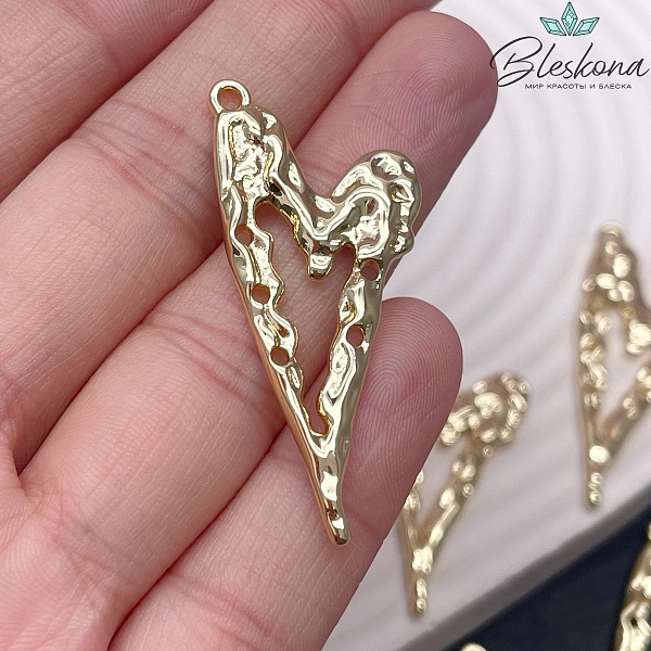44,5*19 мм Цвет золото, Подвеска сердце с отверстиями