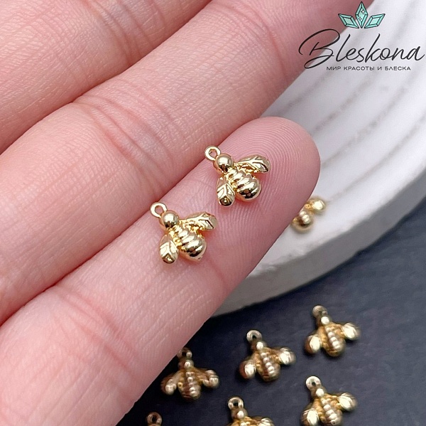 8*8 мм Цвет золото, Подвеска Пчелка