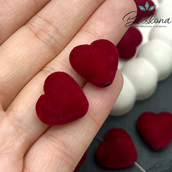 17мм Бархатная бусина Сердце, Цвет бордо