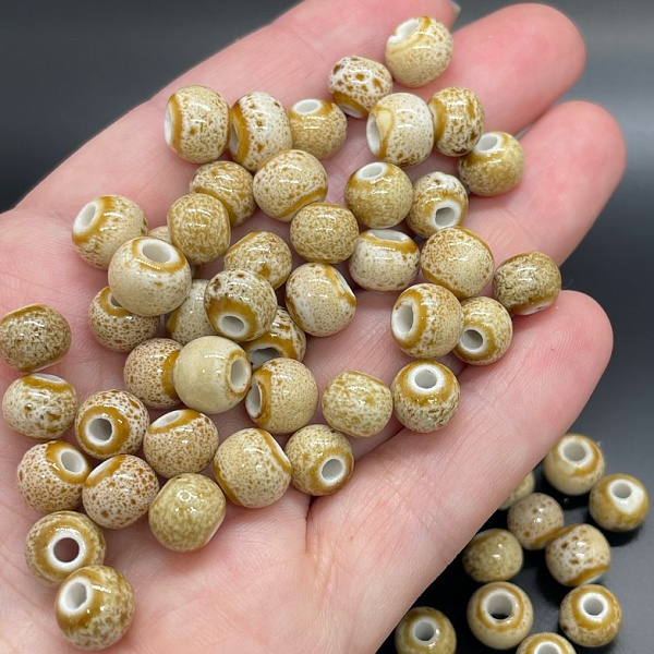 8,5 мм Бусина шар, керамика  цвет песочный точки