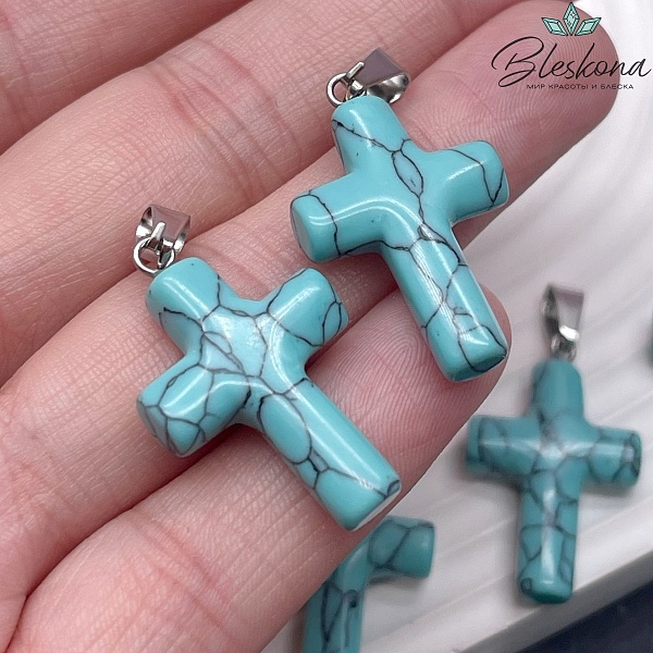 Подвеска крест Бирюза имитация (говлит), цвет серебро 28,5*18 мм