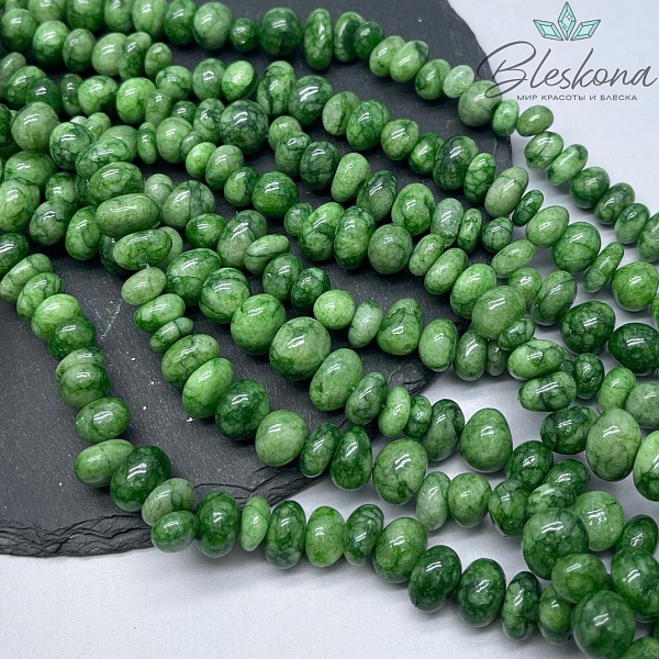 Агат тонированный зеленый галтовка 12-14 мм