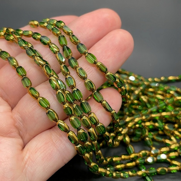 3,5*6 мм Стекло Lux, рис огранка, цвет зеленый в обрамлении