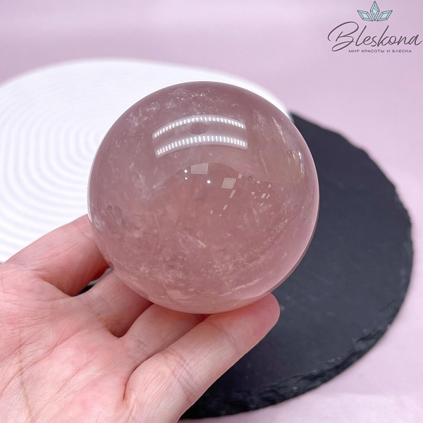 Розовый кварц шар 60 мм