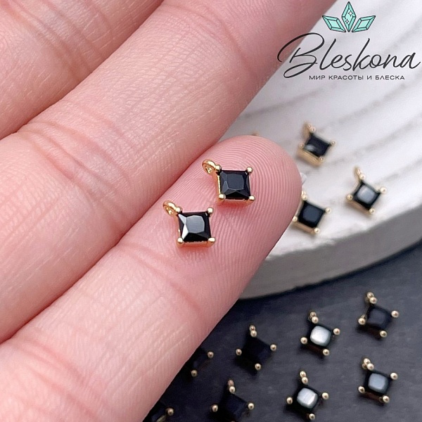 Подвеска ромб мини черный циркон,цвет золото 6,6*5мм 