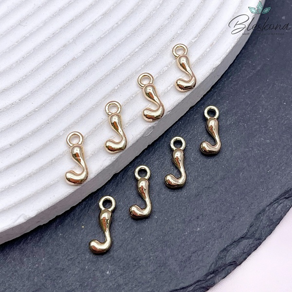 13 мм Цвет золото, Буква гладкая J