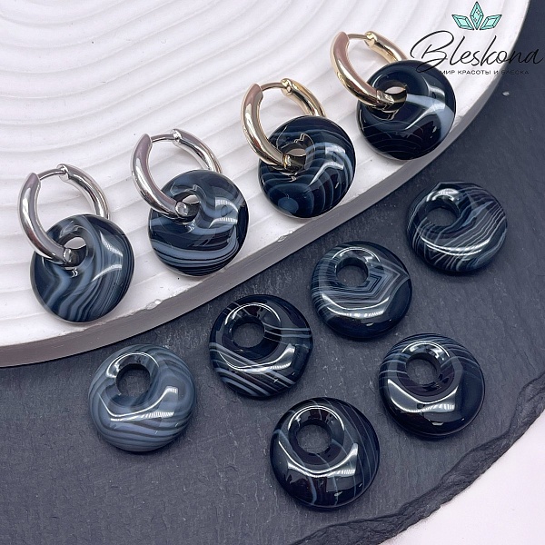 Бублик смещенный центр Агат Черный с прожилками 18 мм