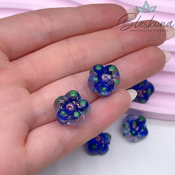 14,5 мм Бусина цветок прозрачный с синим