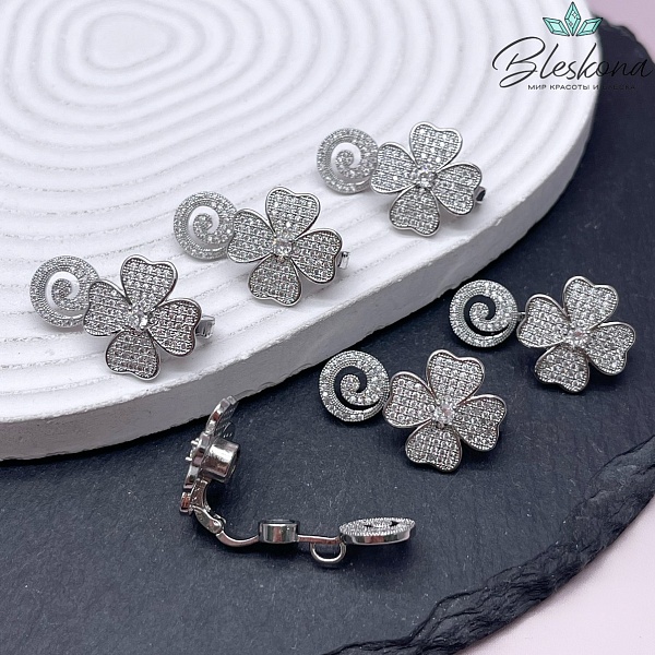29,6*18 мм Цвет серебро, Бейл съемный магнитный клевер цирконы