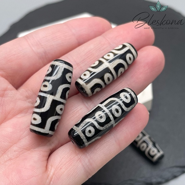 Бусина Дзи 12 глаз черно-белый бочонок 30*11 мм