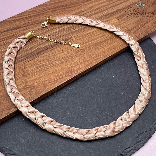 Шнурок косичка под кулон цвет бежевый, золото 40 см