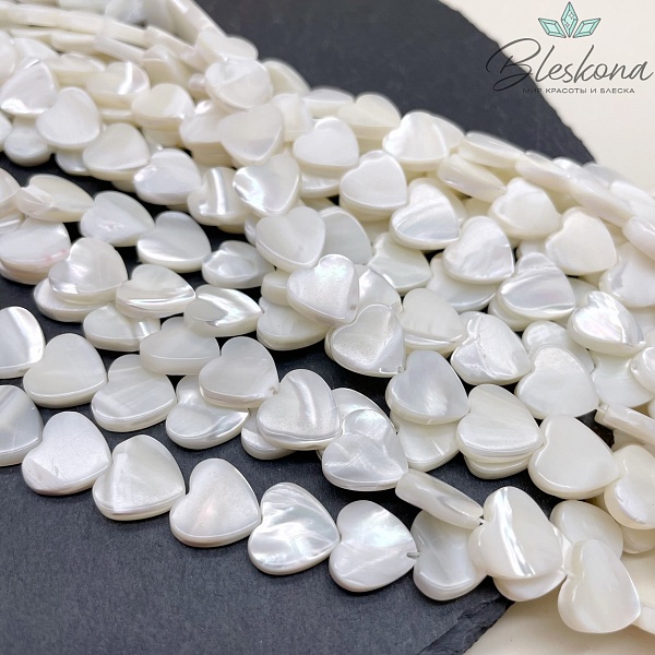 Перламутр белый сердце 12 мм 