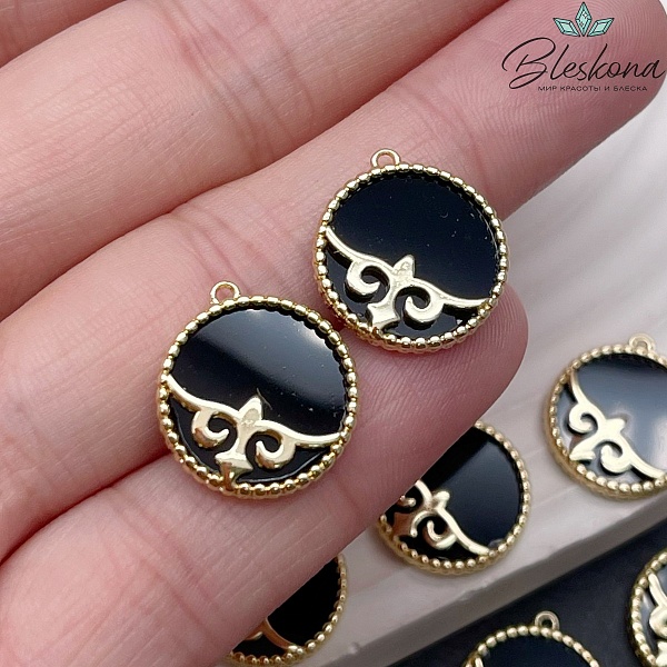 16,8*15 мм Цвет золото, Подвеска круг черная керамика Этно №4