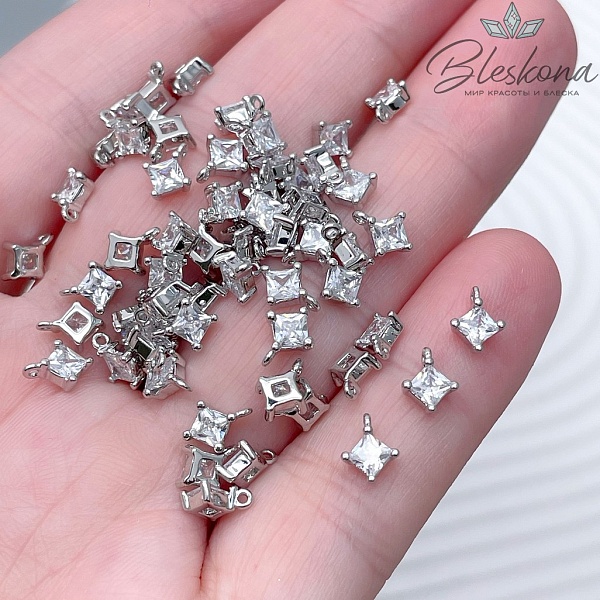 6,6*5 мм, Цвет серебро, Подвеска ромб мини циркон
