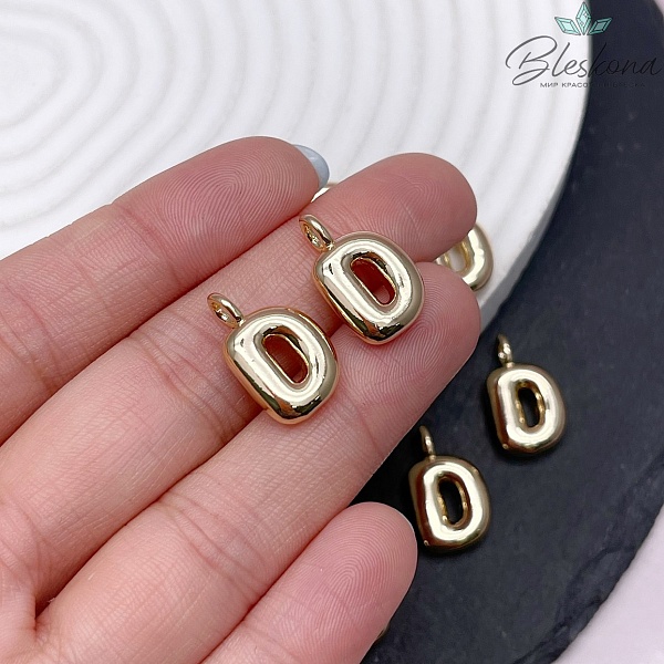 18 мм, Цвет золото, Буква объемная D