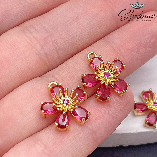 14мм, Цвет золото, Подвеска цветок  малиновый циркон