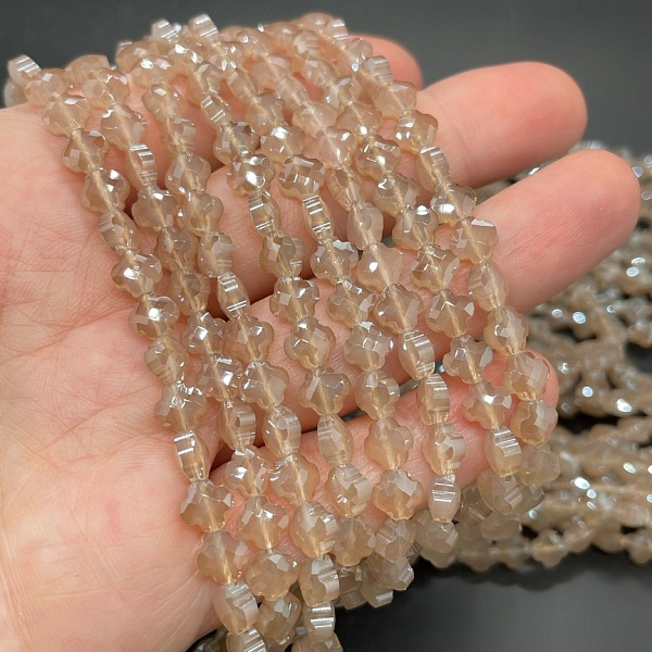 6 мм Стекло Lux, клевер, цвет кофе с молоком 