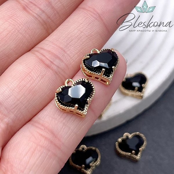 11,5*12мм Цвет золото, Подвеска сердце черный циркон