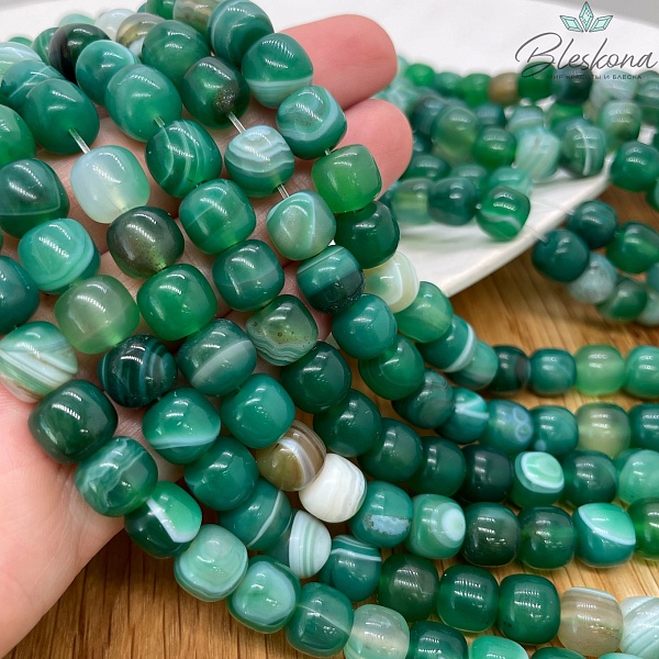 Агат зеленый (тонированный) бочата 9*8,5 мм