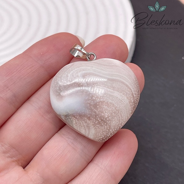 31-39 мм Цвет Серебро, Подвеска сердце из ракушки