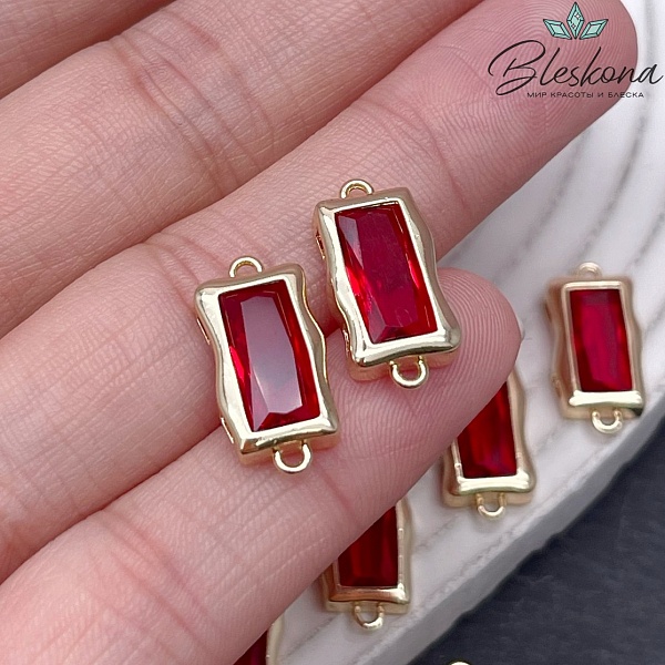 17,5*8,5 мм Цвет золото, Коннектор прямоугольник красный циркон 
