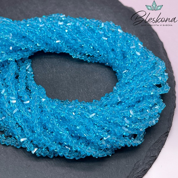 Чешское стекло №04 4,5 мм треугольник