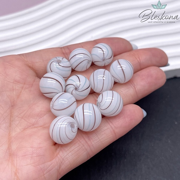 13 мм Бусина шар стекло белое коричнево-голубые полосы
