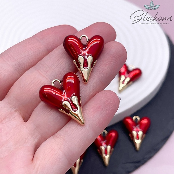 19,5*24,5 мм Цвет золото, Подвеска Сердце красная эмаль 