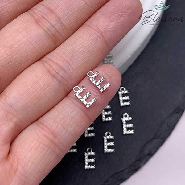 9,4 мм Цвет серебро, Буква Е цирконы 