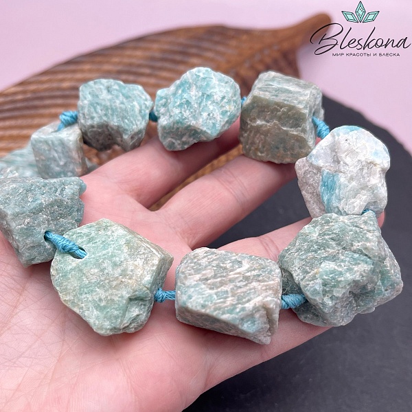 Амазонит куски (18-29)*(13-26) мм