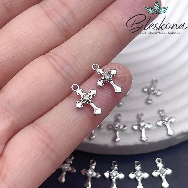13*8,5 мм Цвет серебро, Подвеска Крест циркон