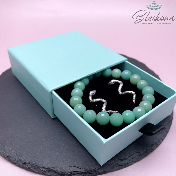 Коробка Светло-зеленая выдвижная 9*9*3,5 см