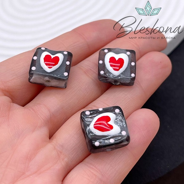 15 мм Бусина квадрат прозрачно- серый сердце