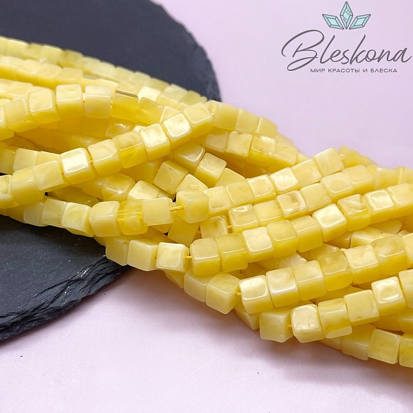 Янтарь желтый куб 7мм