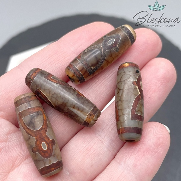 Бусина Дзи Кубера серо-коричневый бочонок 30*11 мм