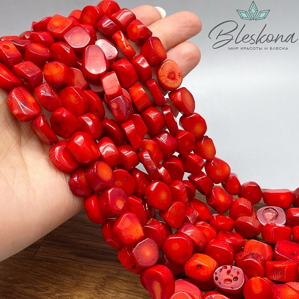 Коралл красный фриформ (Коралловые водоросли) (11-13)*(10-11) мм