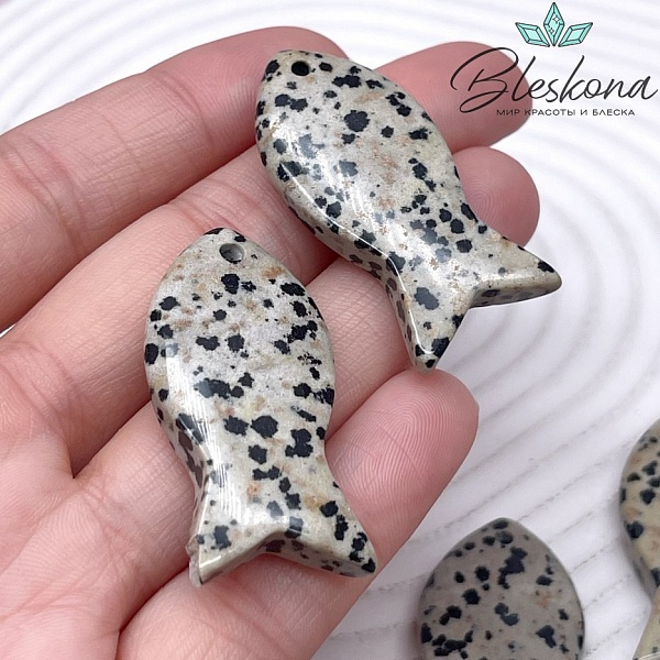 39*20 мм Подвеска рыбка, Яшма далматиновая