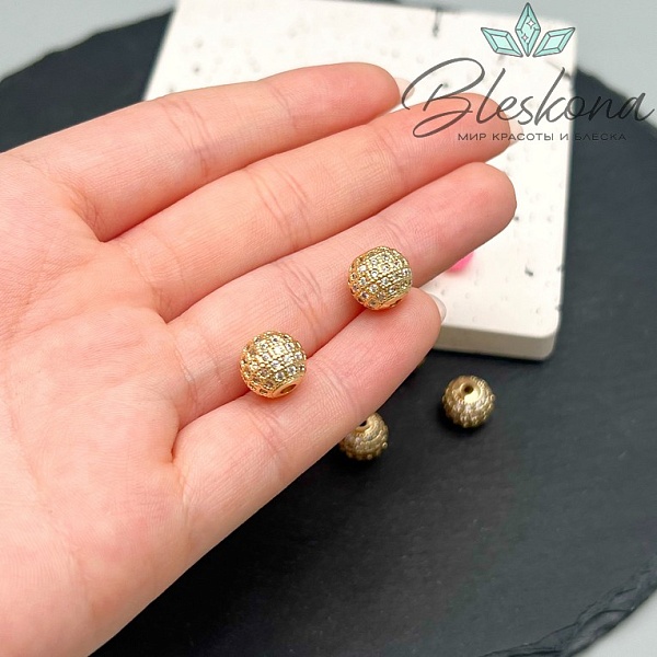 10 мм цвет золото, Бусина с белыми цирконами