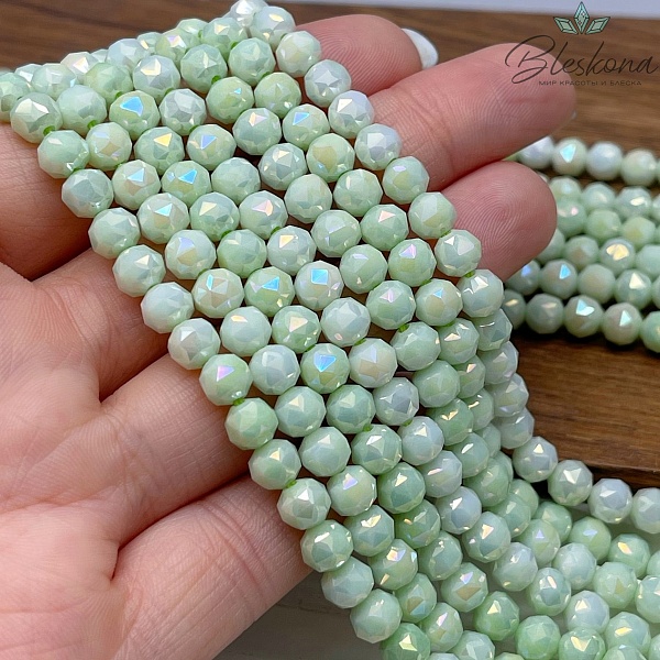 Стекло Lux светло- зеленое огранка острая 6 мм