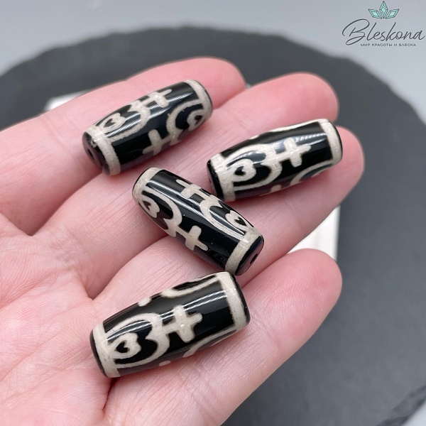 Бусина Дзи Нектарный сосуд Изобилия черно-белый бочонок 25*11 мм